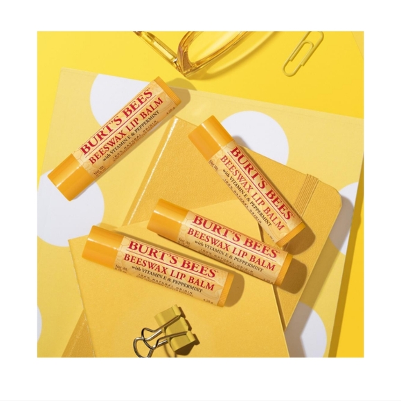 Burt's Bees Beeswax Lip Balm 4-Pack 🆕 - Picture 5 of 5